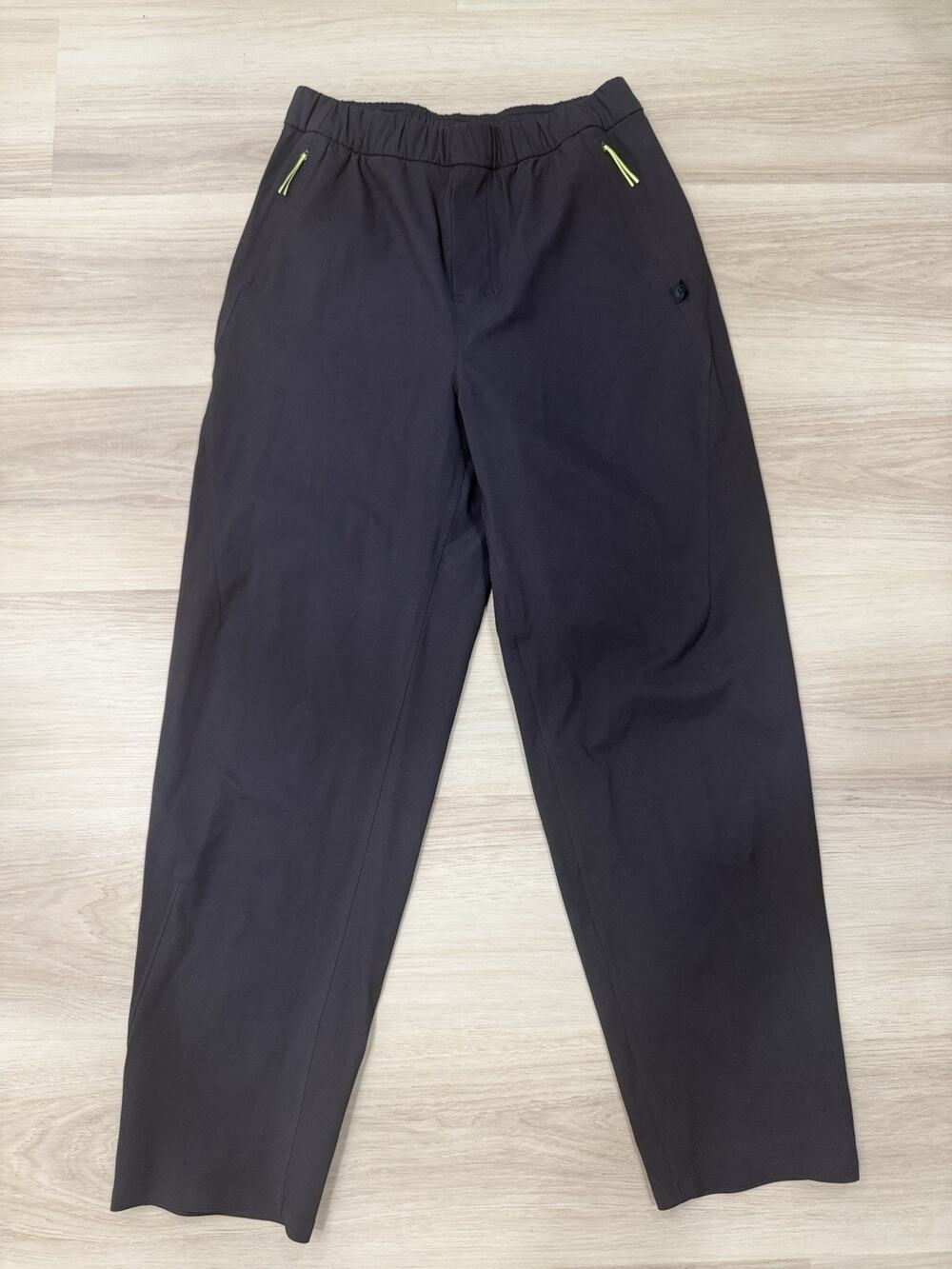 NWOT Lululemon Azal Jogger *lululemon lab Black Granite Size XS